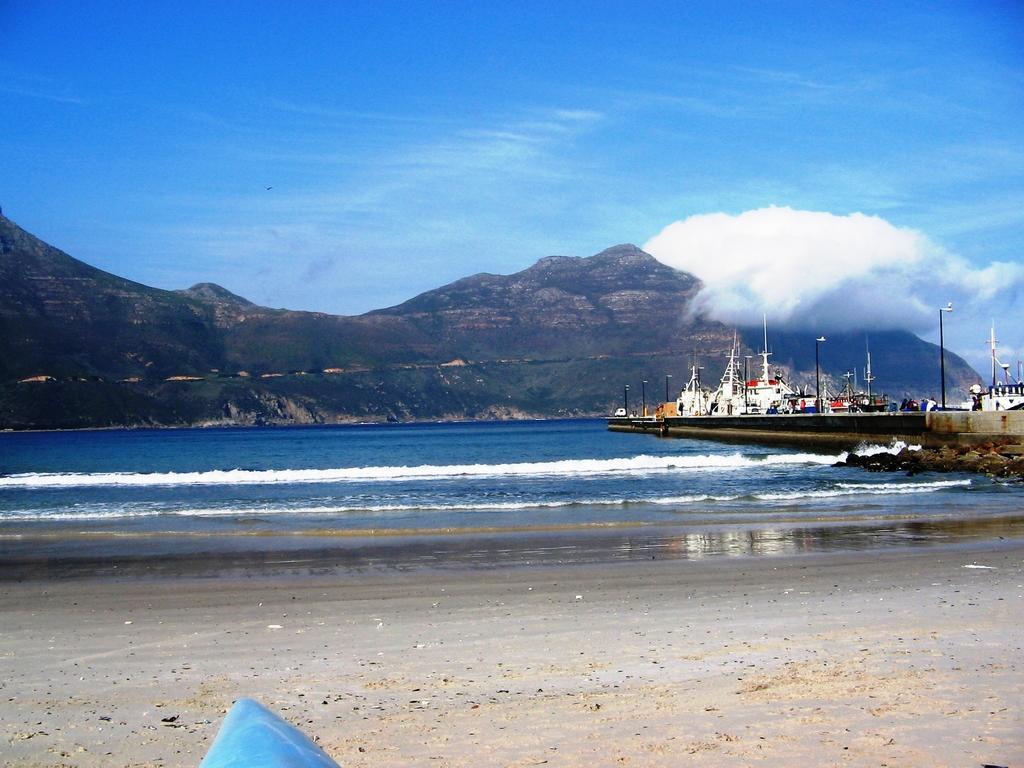 Thulani River * Hout Bay
